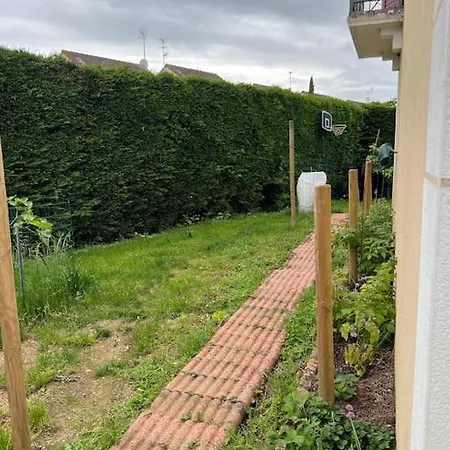 Maison A Les Zazouilles Holiday home Beaune (Cote d'Or)