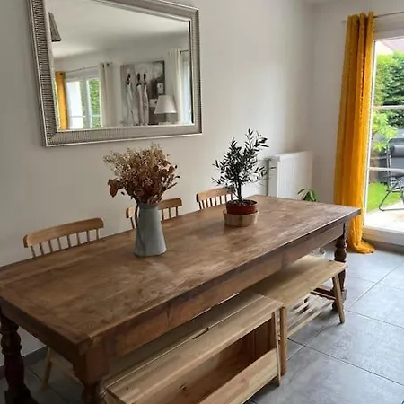 Holiday home Maison A Les Zazouilles Beaune (Cote d'Or)