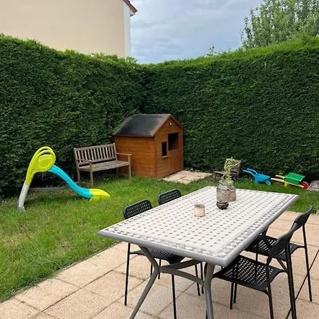 Maison A Les Zazouilles